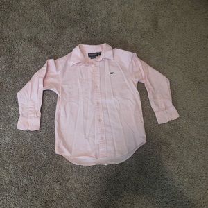Vineyard Vines boys button down shirt.  Size 7.